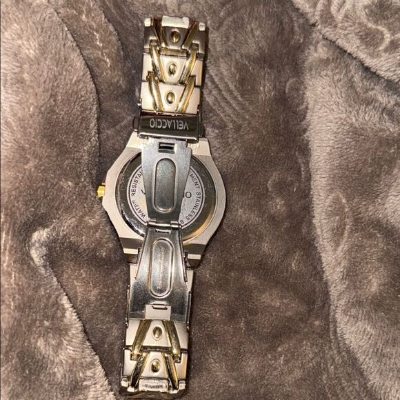 Vellaccio Gold Silver Two-Tone Watch - Picture 7 of 7
